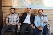 دیدار جانباز معزز ۷۰ درصد «ابراهیم خلیل اسداله زاده» با مهندس جلیلی مدیرکل بنیاد شهید و امورایثارگران آذربایجان غربی